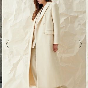 Maxi Coat Off-white NA-KD brand